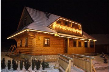 Slovensko Chata Liptovská Štiavnica, Exteriér